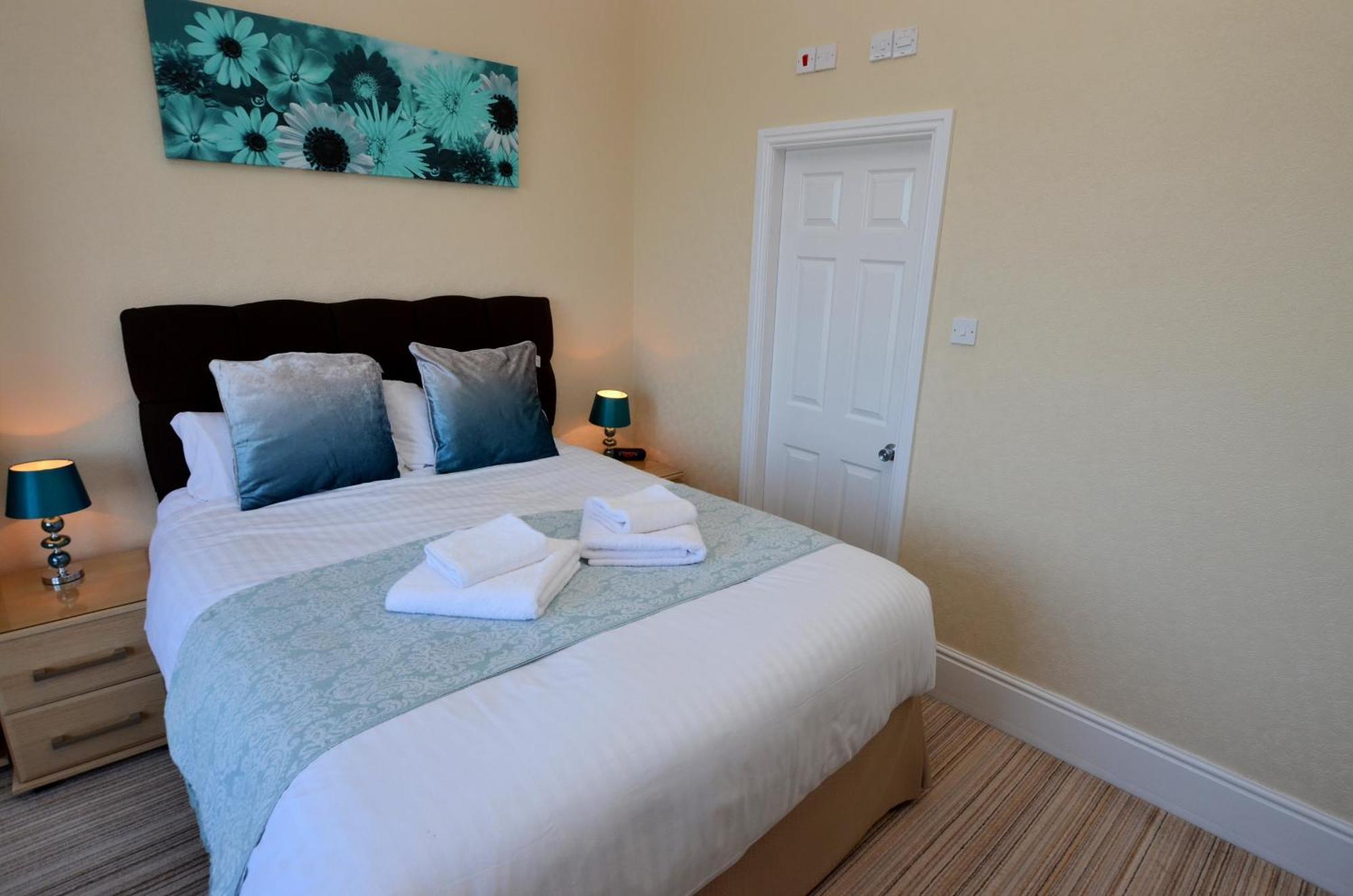 St. Hilary Guest House Llandudno Room photo
