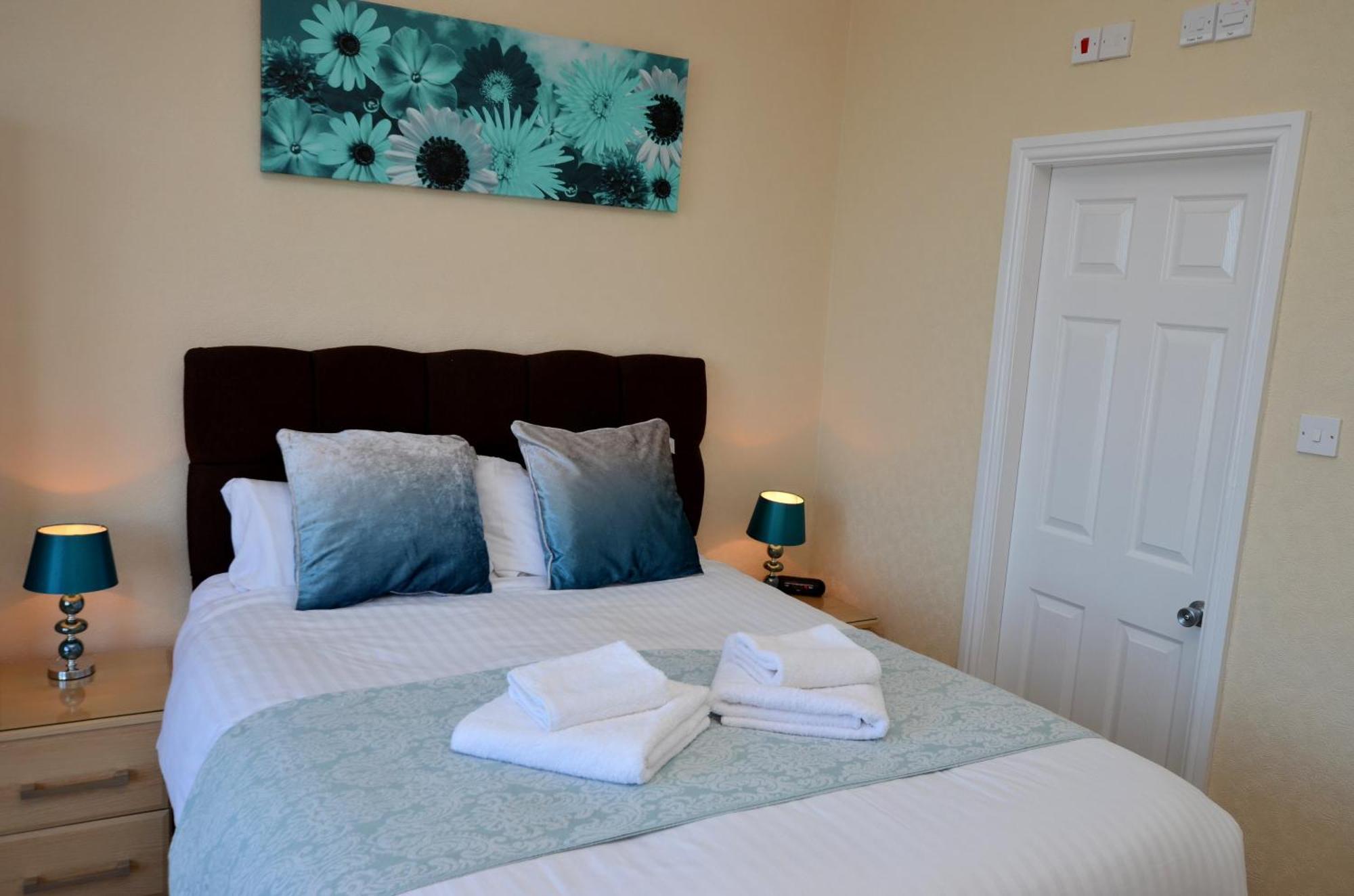 St. Hilary Guest House Llandudno Room photo
