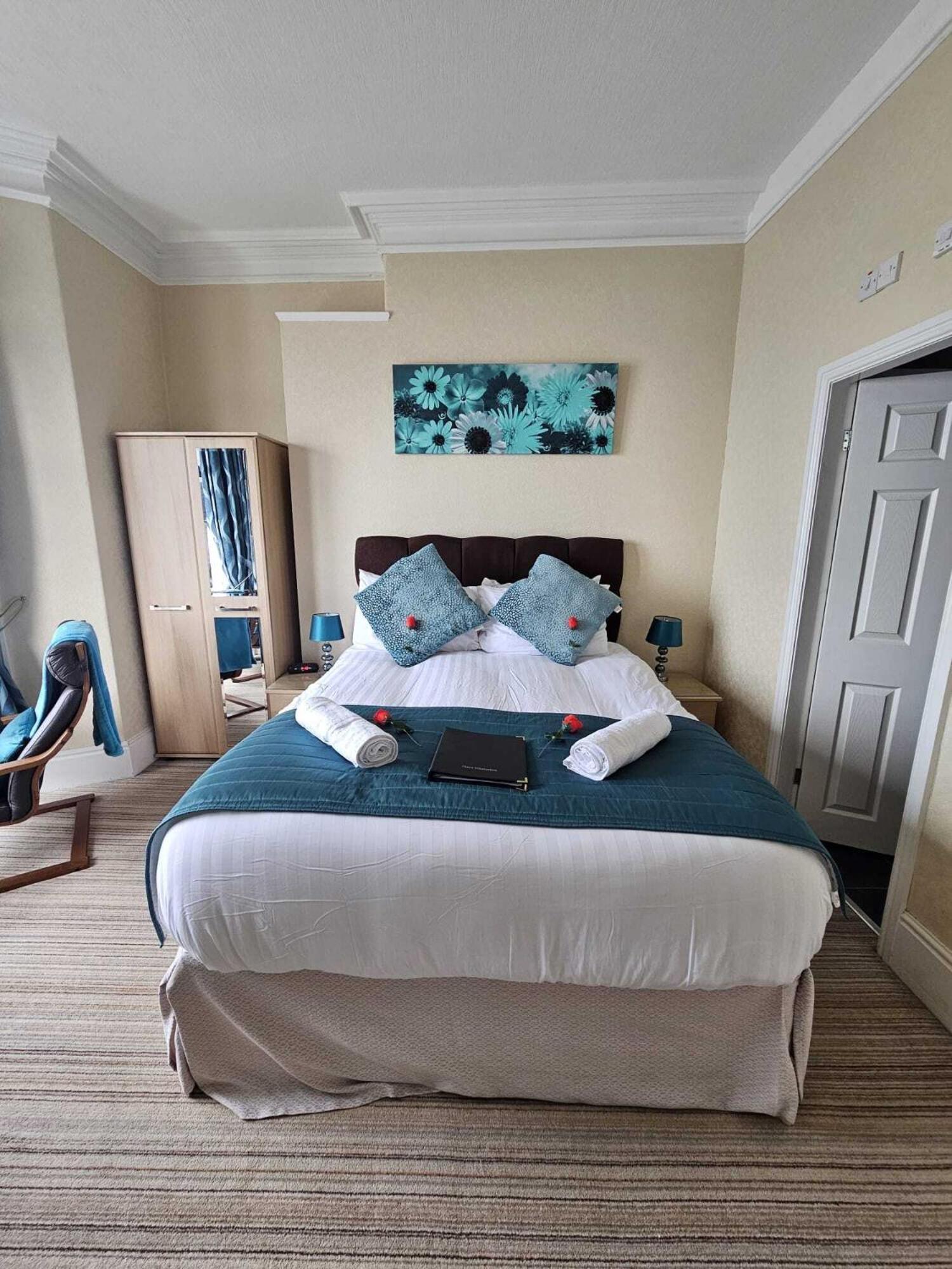 St. Hilary Guest House Llandudno Room photo