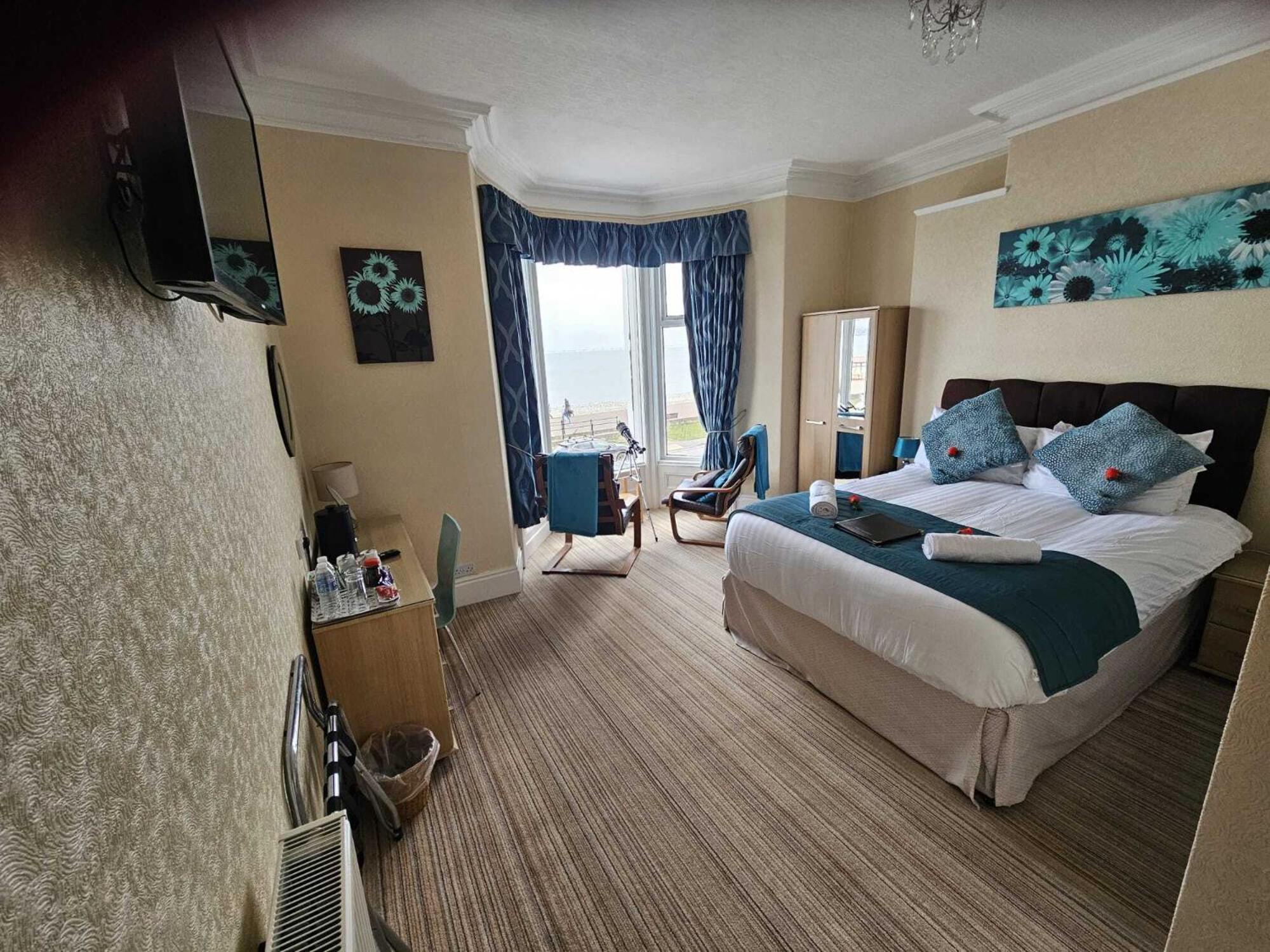 St. Hilary Guest House Llandudno Room photo